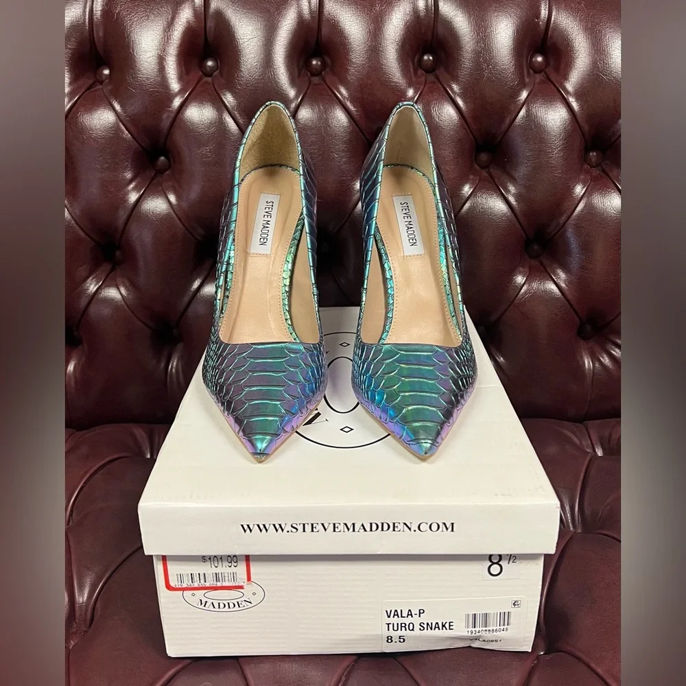 Steve Madden Turquoise Snake Print - Mermaid Heels - Picture 1 of 8